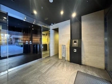 【東京都/新宿区北新宿】プレシス新宿柏木 エントランス