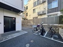 【東京都/新宿区北新宿】プレシス新宿柏木 駐輪場