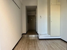 【埼玉県/川口市西青木】スカイコート西川口第2 洋室