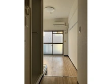 【埼玉県/川口市西青木】スカイコート西川口第2 洋室