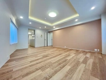 【東京都/港区赤坂】ハイ・トリオ赤坂八丁目 リビング・ダイニング