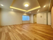 【東京都/港区赤坂】ハイ・トリオ赤坂八丁目 リビング・ダイニング