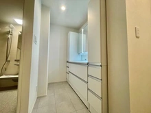 【東京都/港区赤坂】ハイ・トリオ赤坂八丁目 洗面室