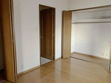 【東京都/渋谷区千駄ヶ谷】朝日サテライト原宿 洋室