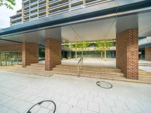 【東京都/豊島区高田】ブリリアシティ西早稲田 エントランス