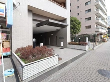 【東京都/府中市宮町】府中パーク・ホームズ アプローチ