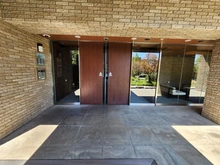 【東京都/武蔵野市桜堤】桜堤庭園ファイシア G棟 アプローチ：G棟　サブエントランス