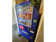 【東京都/武蔵野市桜堤】桜堤庭園ファイシア G棟 敷地内：自動販売機