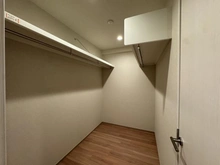 【神奈川県/川崎市幸区古市場】クレストフォルム新川崎サウスステージ 収納：ウォークインクローゼット