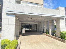 【東京都/三鷹市牟礼】日神パレステージ井の頭公園 西館 アプローチ