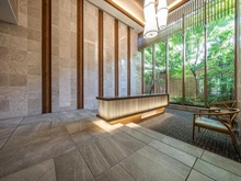 【東京都/三鷹市下連雀】プラウドシティ吉祥寺 B棟 エントランス