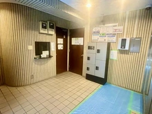 【東京都/三鷹市下連雀】キャニオンマンション三鷹 エントランス