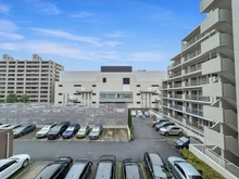 【東京都/三鷹市下連雀】イオシス吉祥寺 眺望：北側バルコニーから