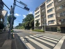 【東京都/小金井市桜町】日生住宅小金井マンション 前面道路