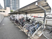 【神奈川県/相模原市南区上鶴間本町】プレシス相模大野 駐輪場