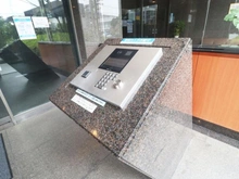 【東京都/町田市原町田】サウスフロントタワー町田 エントランス：オートロック