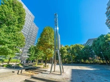 【埼玉県/和光市本町】シーアイハイツ和光A棟 敷地内：鐘の鳴る広場