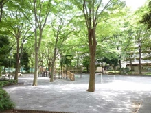 【埼玉県/和光市本町】シーアイハイツ和光A棟 敷地内施設：公園（光の広場）