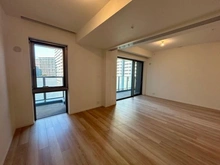 【東京都/中央区晴海】HARUMI FLAG PARK VILLAGE T棟 洋室：（右）リビングダイニング