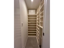 【東京都/中央区晴海】HARUMI FLAG PARK VILLAGE T棟 収納