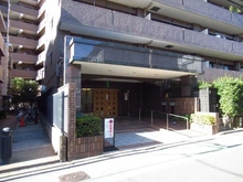 【東京都/三鷹市下連雀】日神パレステージ三鷹2 エントランス