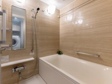 【神奈川県/横浜市神奈川区浦島町】ヴェレーナブリエ神奈川新町 浴室