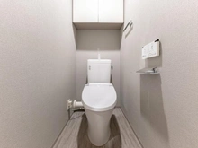 【神奈川県/横浜市神奈川区浦島町】ヴェレーナブリエ神奈川新町 トイレ