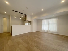 【東京都/三鷹市下連雀】マイキャッスル三鷹II リビング・ダイニング