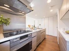 【東京都/三鷹市下連雀】パークハウス吉祥寺トリニファイ キッチン