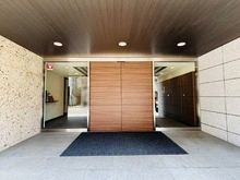 【東京都/三鷹市下連雀】パークハウス吉祥寺トリニファイ エントランス