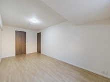 【東京都/新宿区中落合】リビオ目白西坂ヒルテラス 洋室