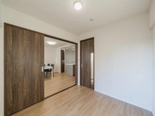 【東京都/新宿区中落合】リビオ目白西坂ヒルテラス サービスルーム（納戸）