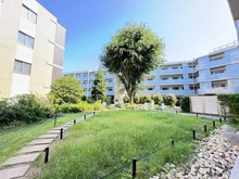 【東京都/西東京市田無町】プラウド田無ガーデンズ 敷地内