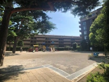 【東京都/調布市富士見町】アトラス調布 光の棟 サレジオ児童遊園（現地より約50m）
