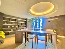 【東京都/調布市東つつじケ丘】リビオつつじヶ丘タワーレジデンス 共用部：在宅ワークなどに活用できる共用ワークスペース