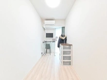 【東京都/調布市東つつじケ丘】リビオつつじヶ丘タワーレジデンス 洋室：約4.5畳＋収納付き