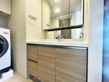 【神奈川県/川崎市多摩区生田】クレストフォルム生田グランヒルズ 洗面所：洗面化粧台