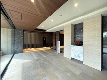 【神奈川県/川崎市多摩区生田】クレストフォルム生田グランヒルズ エントランス