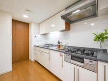 【東京都/稲城市若葉台】ファインストーリアスカイツインズエアリータワー キッチン