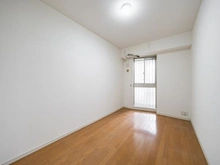 【東京都/稲城市若葉台】ファインストーリアスカイツインズエアリータワー 洋室：約5.6帖洋室