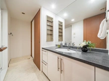 【東京都/稲城市若葉台】ファインストーリアスカイツインズエアリータワー 洗面所