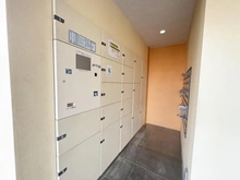 【東京都/稲城市若葉台】ファインストーリアスカイツインズエアリータワー 宅配BOX