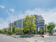 【東京都/稲城市東長沼】プラウドシティ南山 E棟 外観