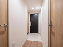 【東京都/稲城市東長沼】プラウドシティ南山 E棟 玄関