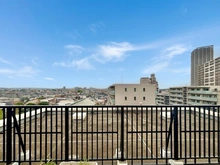 【東京都/調布市国領町】クレヴィア調布国領RESIDENCE ブリーズテラス ルーフバルコニー