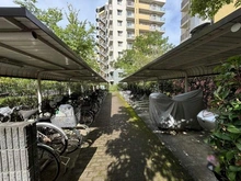 【東京都/稲城市若葉台】ファインストーリア スカイツインズベルタワー 駐輪場