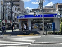 【東京都/豊島区西巣鴨】藤和シティホームズ西巣鴨 ローソン　滝野川六丁目店（現地より約200m）：