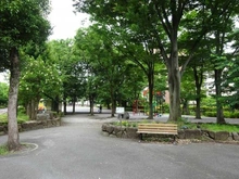 【東京都/府中市住吉町】ステーザ府中中河原  中河原公園（現地より約400m）