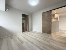 【東京都/調布市布田】ライオンズヴィアーレ調布 洋室