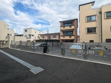 【神奈川県/川崎市中原区木月】プラウド元住吉ウエスト 駐車場